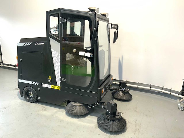 Kremer krs100 - zelfrijdende veegmachine met cabine - werkbreedte 190 cm - waternevel sproeisysteem - afbeelding 23 van  24