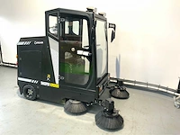 Kremer krs100 - zelfrijdende veegmachine met cabine - werkbreedte 190 cm - waternevel sproeisysteem - afbeelding 23 van  24