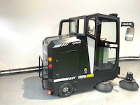 Kremer krs100 - zelfrijdende veegmachine met cabine - werkbreedte 190 cm - waternevel sproeisysteem - afbeelding 6 van  24