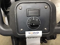 Kremer schrobzuig machine - afbeelding 6 van  6