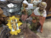 Kribbe ( kunststof) +… - afbeelding 2 van  3