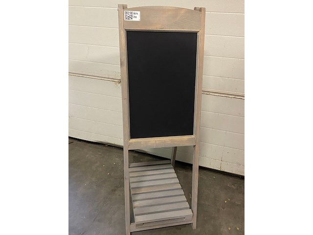 Krijtbord etagère 118cm hoog - afbeelding 2 van  6