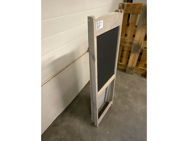 Krijtbord etagère 118cm hoog - afbeelding 4 van  6