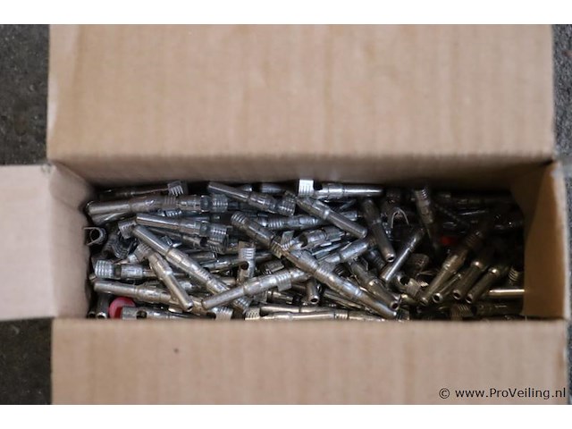 Krimpcontact (open-barrel, ronde pin) - afbeelding 1 van  3