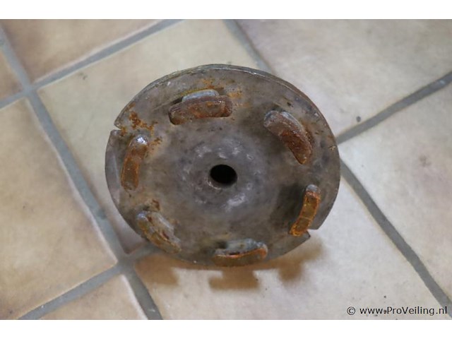 Krinner kr e 20 montagemachine - afbeelding 8 van  10