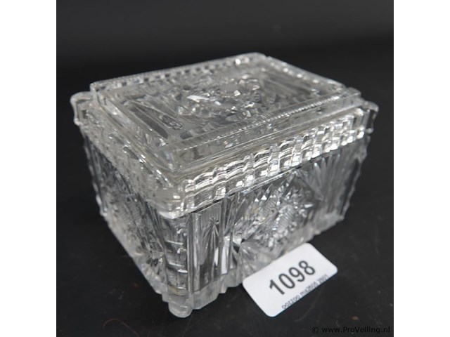 Kristallen dekseldoos - afbeelding 1 van  5