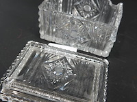 Kristallen dekseldoos - afbeelding 3 van  5