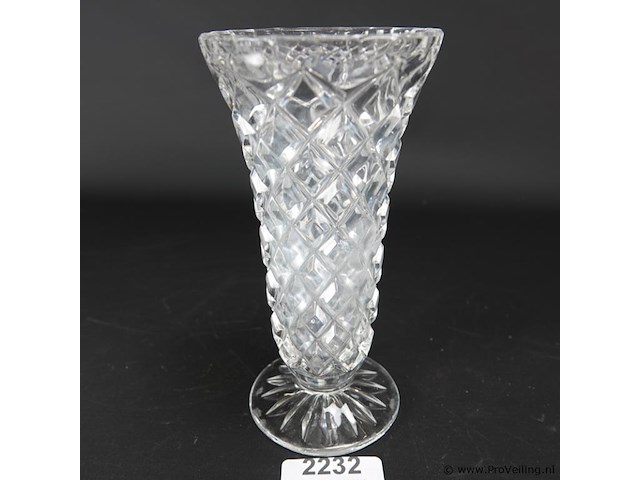 Kristallen voetvaas - afbeelding 1 van  5