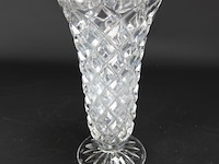 Kristallen voetvaas - afbeelding 1 van  5