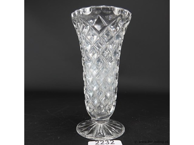 Kristallen voetvaas - afbeelding 2 van  5