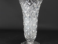 Kristallen voetvaas - afbeelding 2 van  5