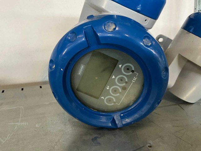 Krohne mfc400f digitale flowmeter - afbeelding 2 van  3