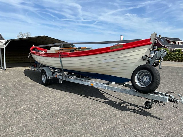 Kromhout whaler roeisloep curved wood roeiboot - afbeelding 28 van  38