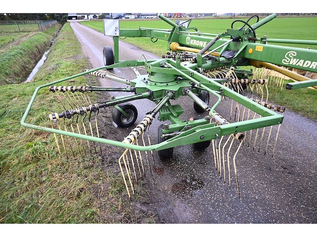 Krone - 2001 - cirkelhark - afbeelding 2 van  17