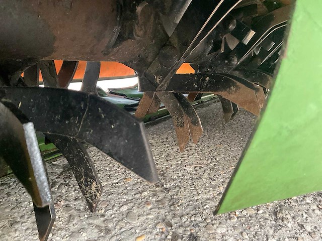 Krone easycut f320 cv + 9140cv triple maaier - afbeelding 11 van  24