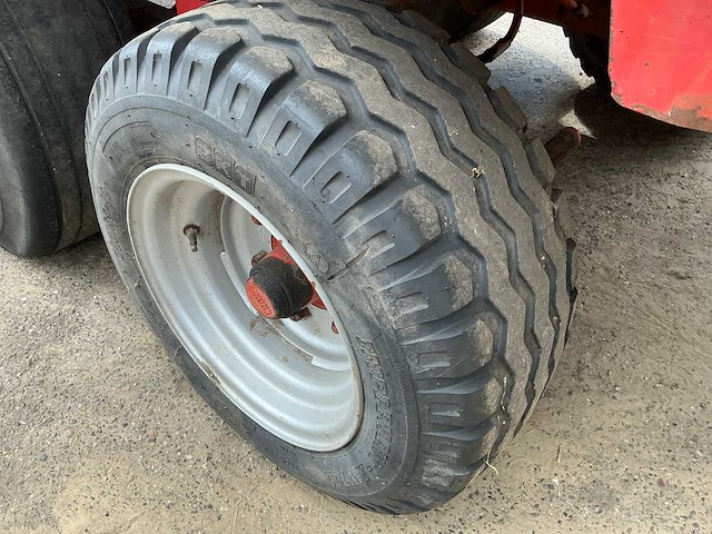 Krone hsl 4502t opraapwagen - afbeelding 9 van  21