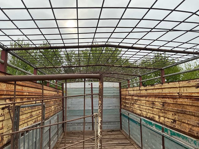 Krone hsl3500 veeaanhangwagen - afbeelding 3 van  17