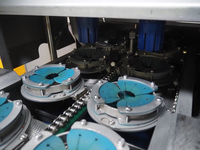 Kronen - afbeelding 12 van  15