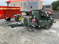 Kronenburg 933sq mobiele brandblus-/ en slangeninstallatie op enkelassige aanhanger