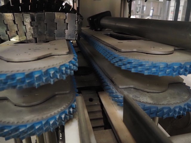 Krones ag - afbeelding 2 van  19