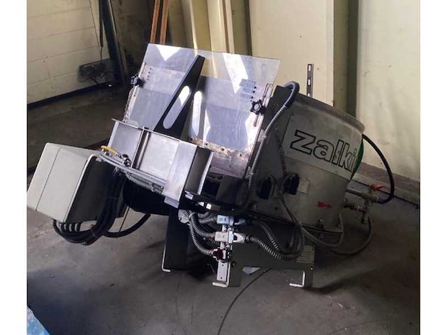 Krones/stork/zalkin/kosme flessen spoel/vul/etiketteerlijn (7000 fles/uur)met onderdelen - afbeelding 5 van  99