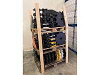 Krones/stork/zalkin/kosme flessen spoel/vul/etiketteerlijn (7000 fles/uur)met onderdelen - afbeelding 6 van  99