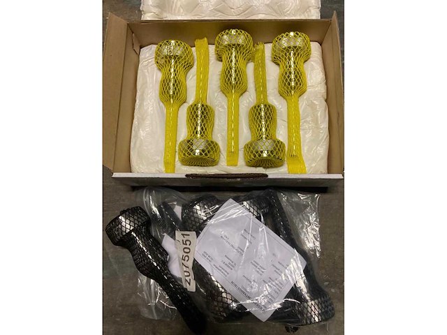 Krones/stork/zalkin/kosme flessen spoel/vul/etiketteerlijn (7000 fles/uur)met onderdelen - afbeelding 66 van  99