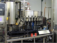 Krones/stork/zalkin/kosme flessen spoel/vul/etiketteerlijn (7000 fles/uur)met onderdelen - afbeelding 11 van  99