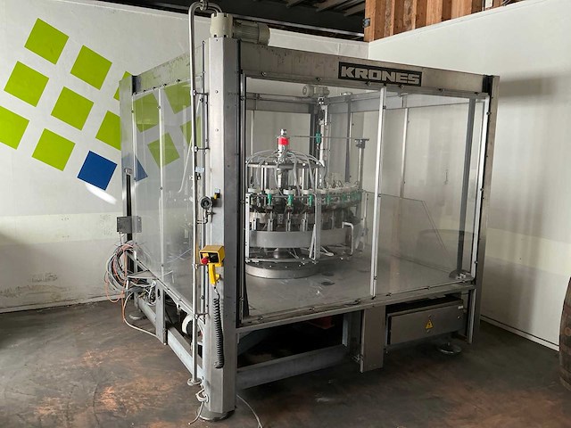 Krones/stork/zalkin/kosme flessen spoel/vul/etiketteerlijn (7000 fles/uur)met onderdelen - afbeelding 89 van  99