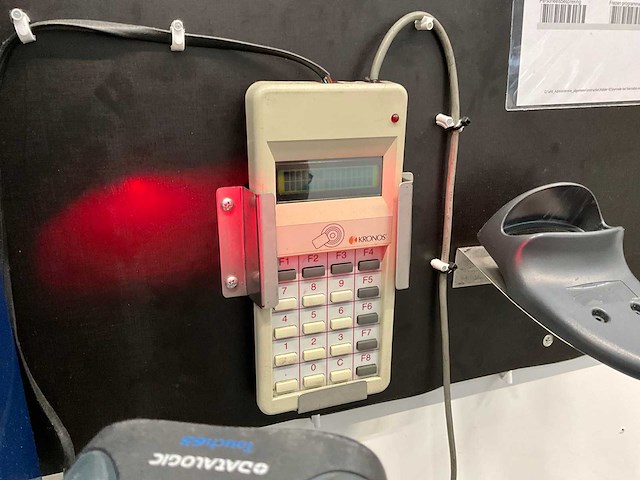 Kronos handscanner - afbeelding 2 van  4