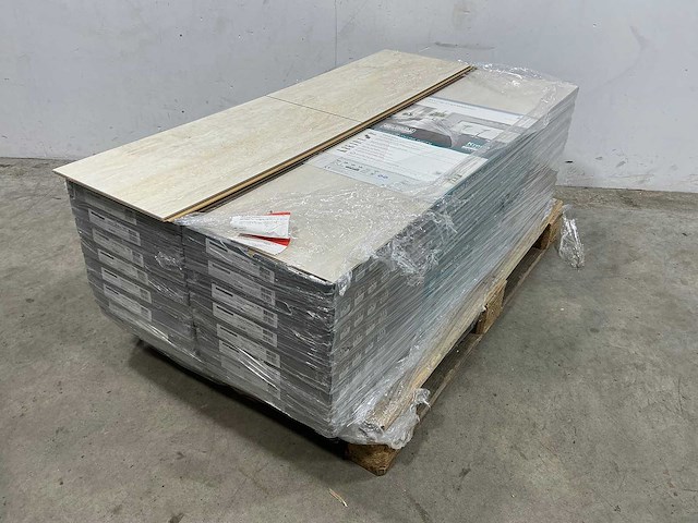 Kronospan - krono original - palatino travetino - laminaatvloer 40 m2 - afbeelding 1 van  1