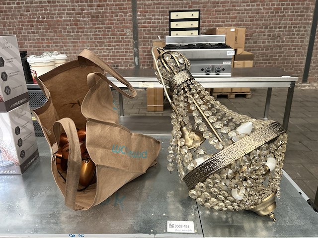 Kroonluchter en led verlichting - afbeelding 1 van  5