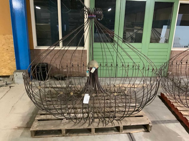 Kroonluchters - afbeelding 1 van  4