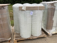 Krosglass a.s. mata pr 1004/300/105 - polyester poedergebonden glasvezelmatten op rol (547 kg) - afbeelding 1 van  3