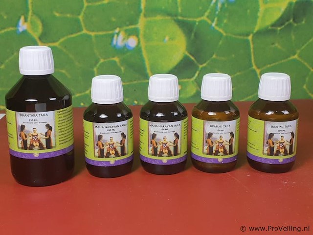 Kruidenoliefles voor massage - 4 flesjes - afbeelding 1 van  11