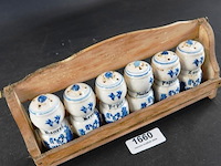 Kruidenrek met porseleinen potjes - afbeelding 2 van  5