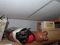 Kruik, emaille kan, stoom verdamper enz…. - afbeelding 2 van  3