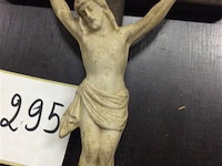 Kruisbeeld bisquit - afbeelding 2 van  2