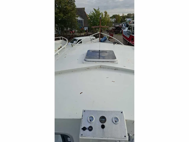 Kruiser - 10000 - motorjacht - afbeelding 9 van  24