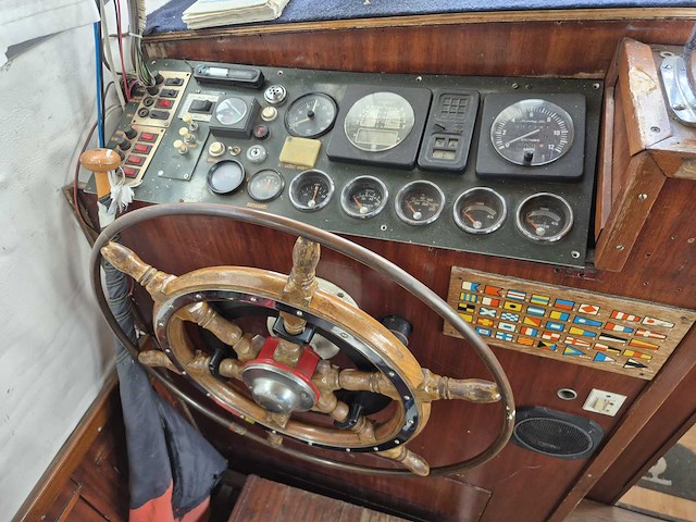 Kruiser - motorjacht - afbeelding 7 van  32