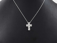 Kruishanger met asscher geslepen diamanten van hoge kwaliteit - afbeelding 4 van  7