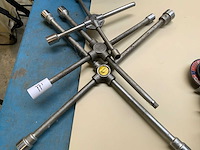 Kruissleutels 3x - afbeelding 1 van  4