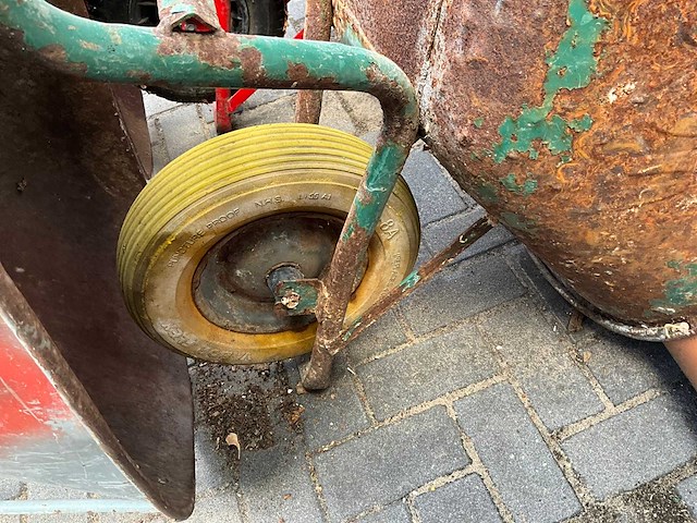 Kruiwagen (4x) - afbeelding 2 van  2