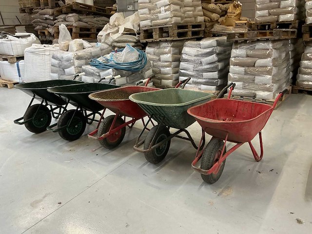 Kruiwagen (5x) - afbeelding 1 van  4