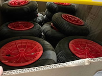 Kruiwagen banden (17x) - afbeelding 1 van  3
