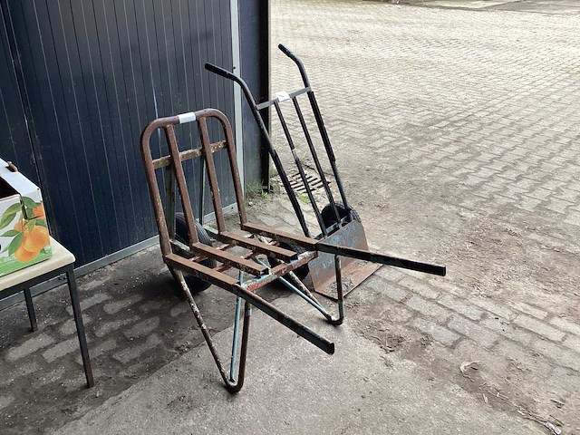 Kruiwagen en steekwagen - afbeelding 2 van  5