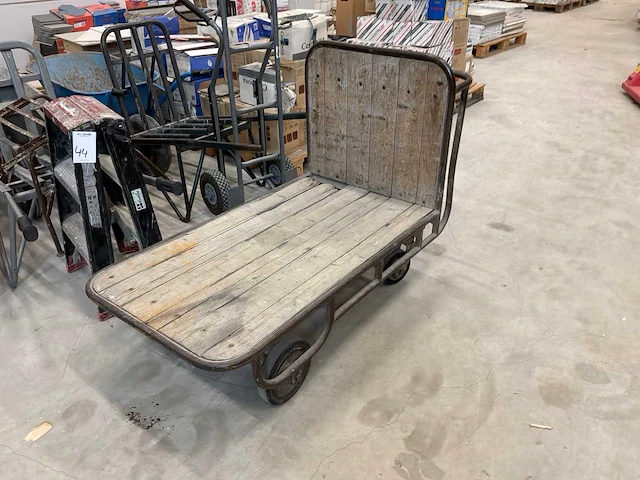 Kruiwagen en stenenwagen (2x) - afbeelding 5 van  5