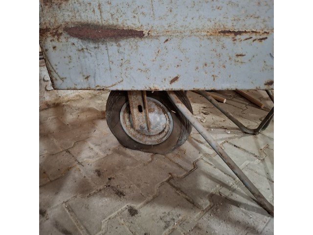 Kruiwagen met gereedschapskruiwagen op luchtband o.a. matador - afbeelding 3 van  5