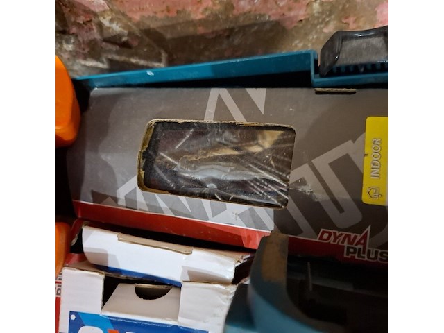 Kruiwagen met inhoud - afbeelding 9 van  11