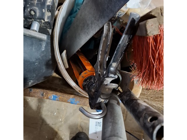 Kruiwagen met inhoud - afbeelding 8 van  10